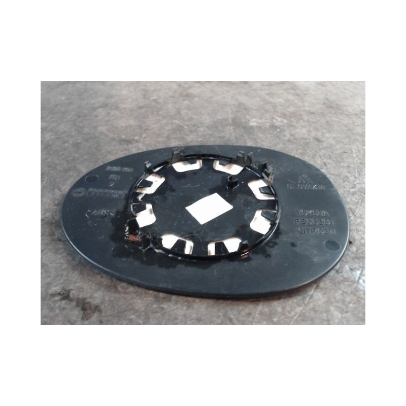 GLACE RETROVISEUR EXT D CITROEN C1 3P