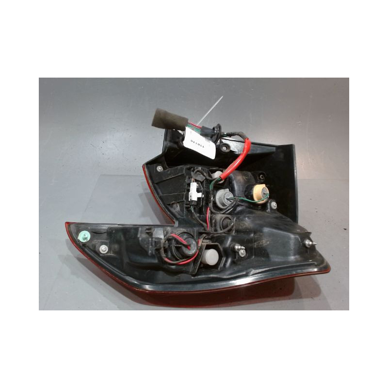 FEU ARRIERE GAUCHE  CITROEN C4 AIRCR.