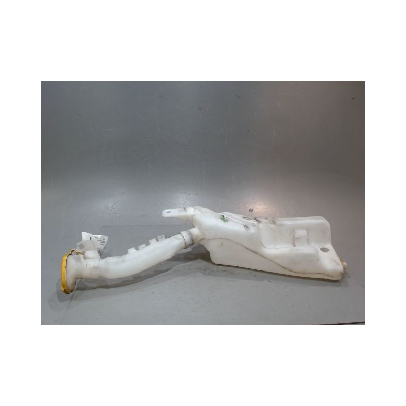 RESERVOIR LAVE-GLACE AVANT RENAULT CLIO III