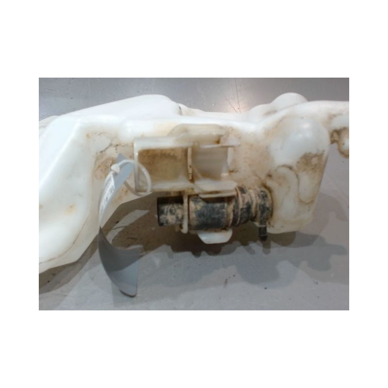 RESERVOIR LAVE-GLACE AVANT MERCEDES CLS