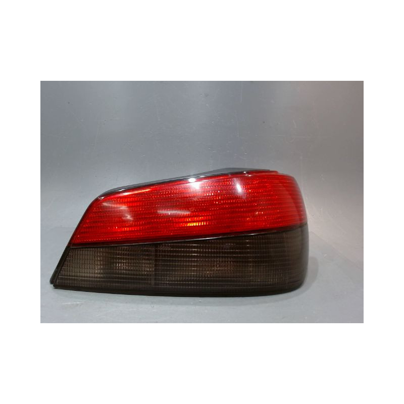 FEU ARRIERE DROIT PEUGEOT 306