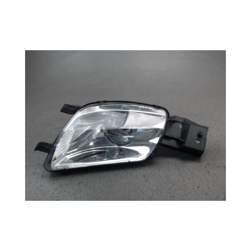 PHARE ANTIBROUILLARD AVANT DROIT PEUGEOT 308