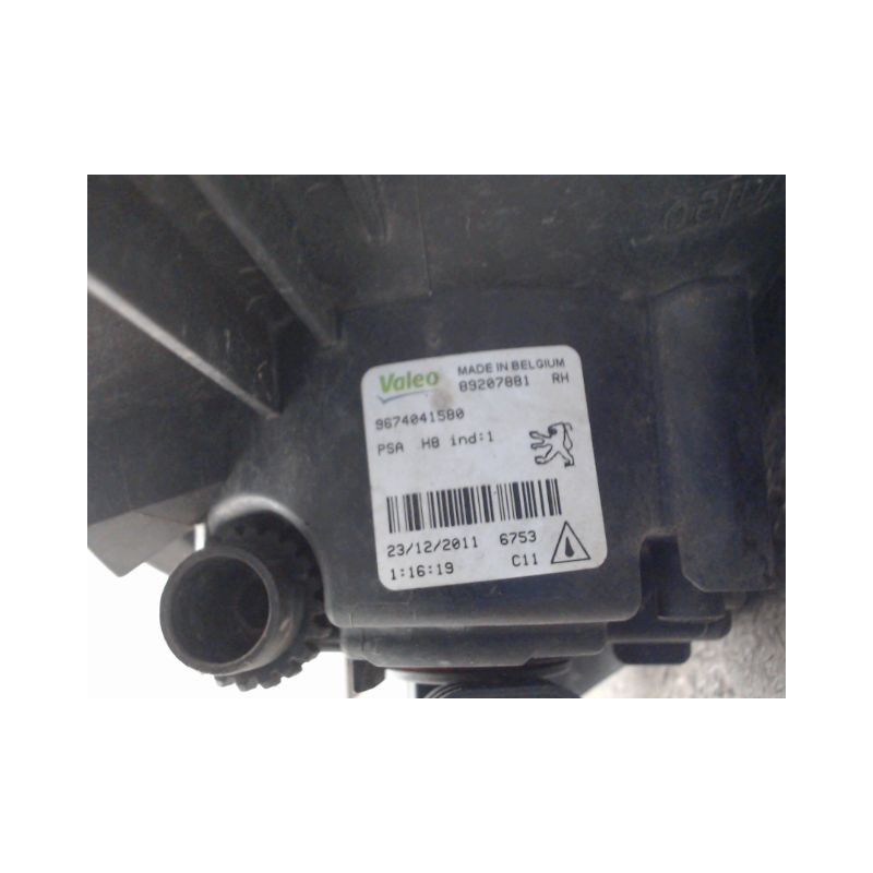 PHARE ANTIBROUILLARD AVANT DROIT PEUGEOT 308
