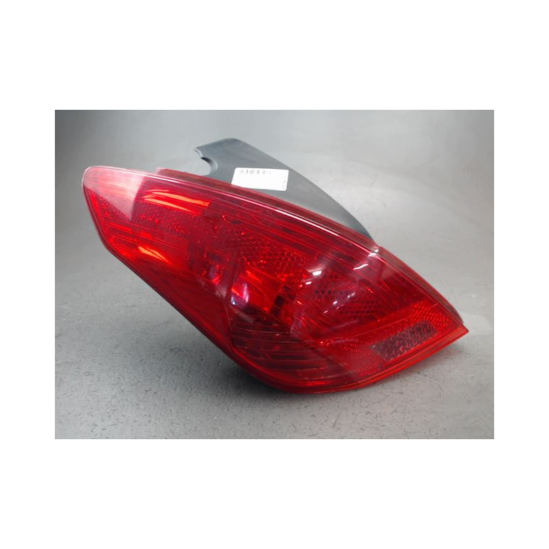FEU ARRIERE GAUCHE  PEUGEOT 308