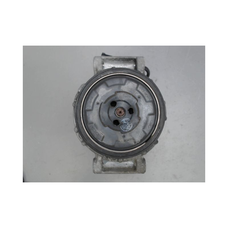 COMPRESSEUR AIR CONDITIONNE B.M.W. SERIE 3