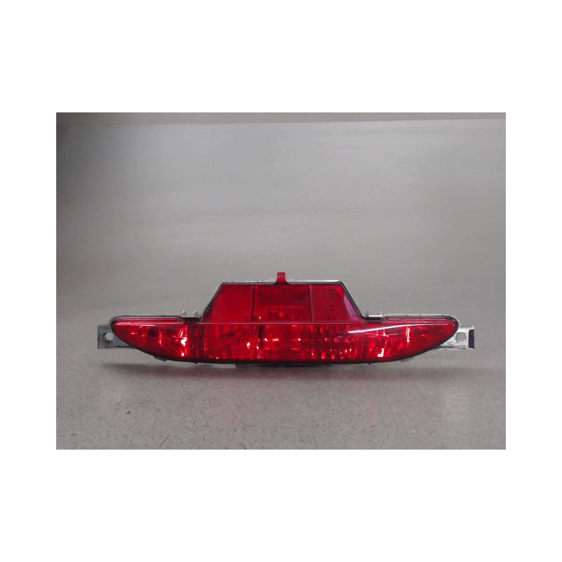 FEU BROUILLARD CENTRAL ARRIERE PEUGEOT 208