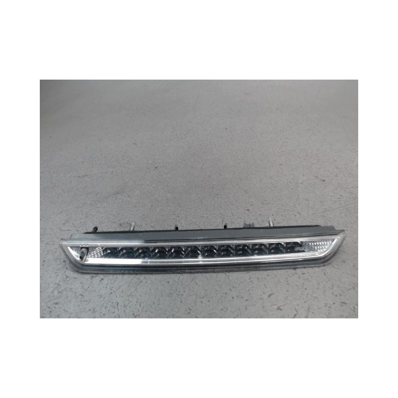 FEUX STOP SUPPLEMENTAIRE PEUGEOT 308