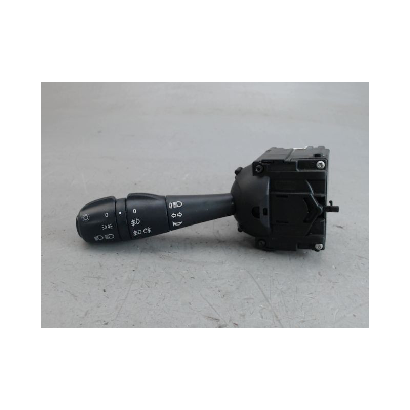 COMMANDE CLIGNOTANT DACIA SANDERO