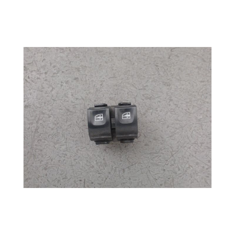 COMMANDE LEVE-GLACE PORTE AVG RENAULT CLIO