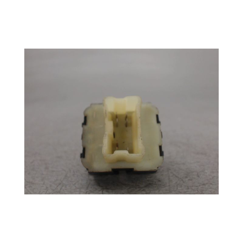 COMMANDE LEVE-GLACE PORTE AVG RENAULT CLIO