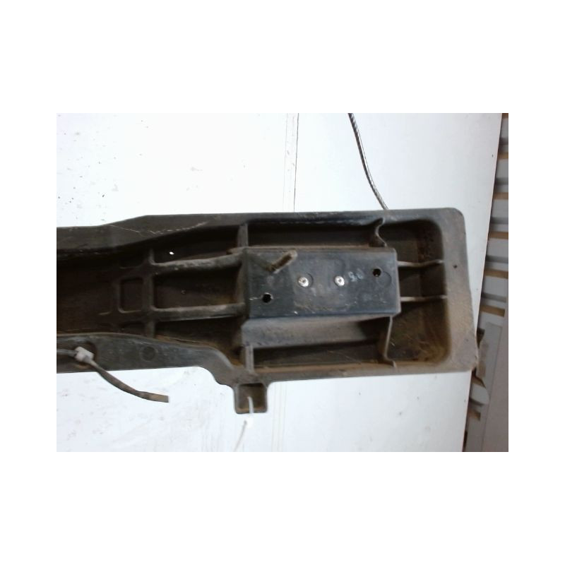 RENFORT PARE-CHOC ARRIERE  HYUNDAI IX20