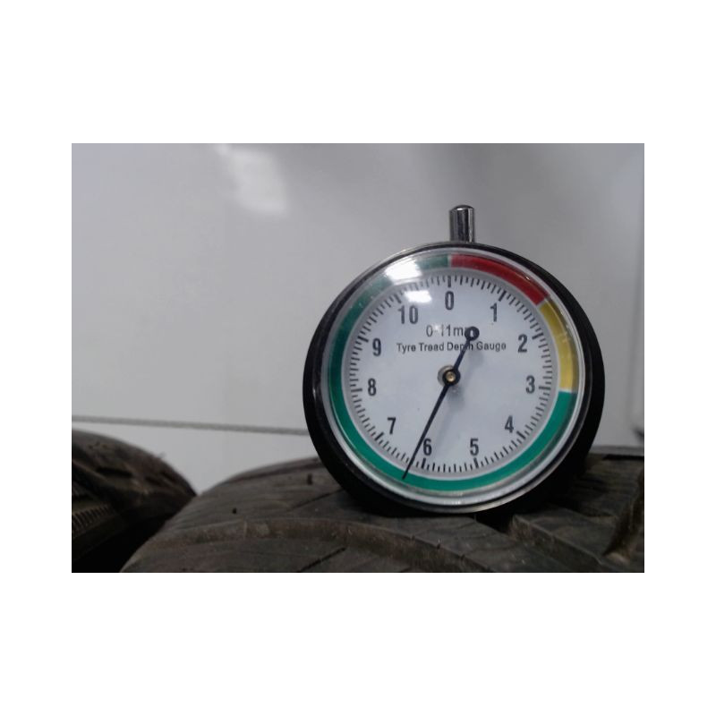 Paire de pneus MICHELIN alpin 5 215 45 16 90 H