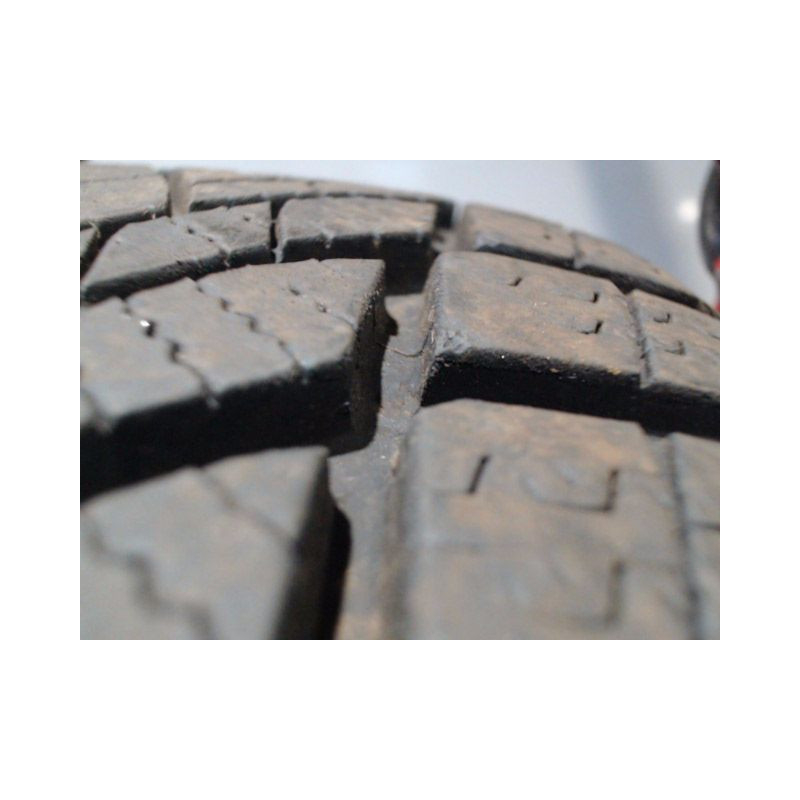 Pneu FALKEN EUROWINTER HS02 195 65 15 91 T