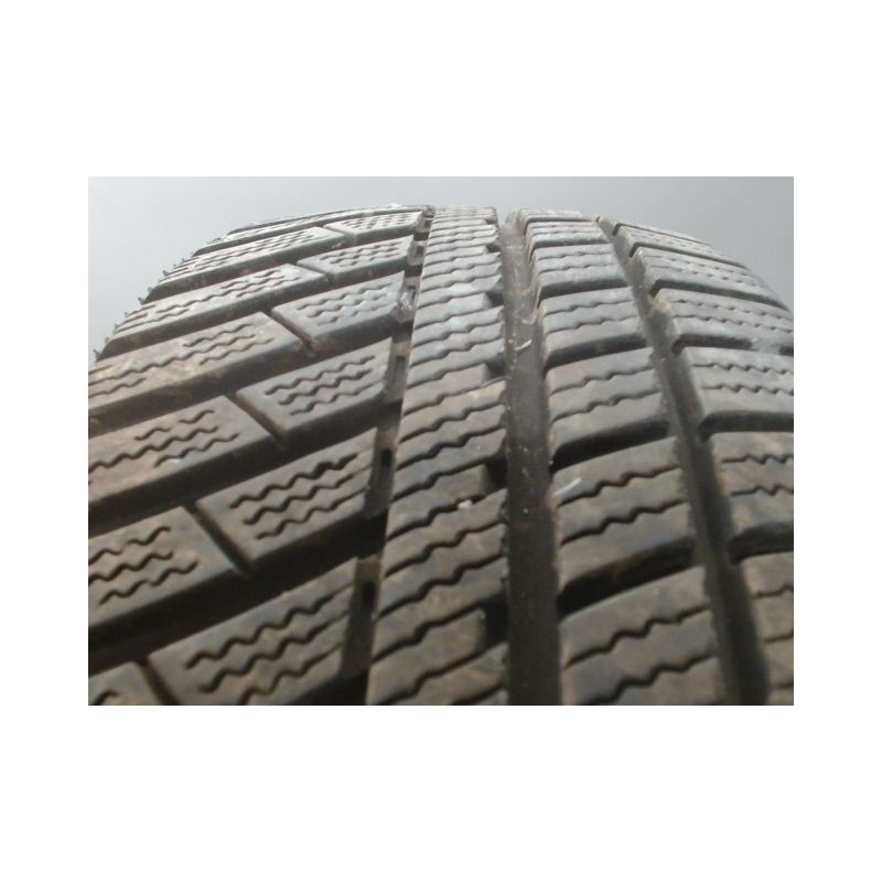 Pneu ROVELO ALL WEATHER R4S 175 65 14 82 T