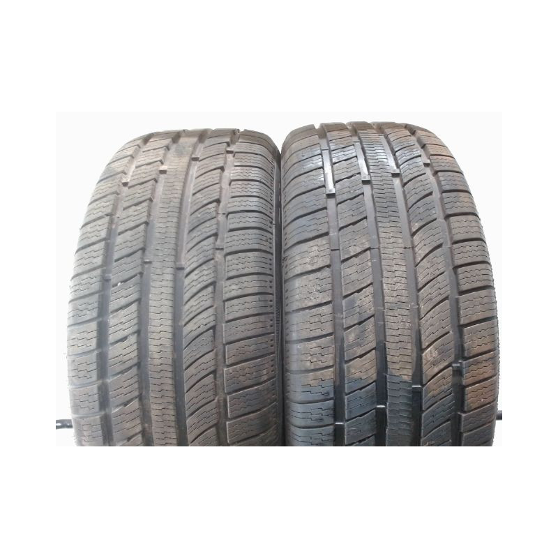 Paire de pneus OVATION VI-782 AS 235 55 17 103 V