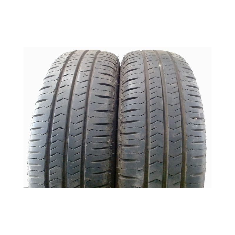 Paire de pneus NEXEN ROADIAN CT8 205 70 15 104 T