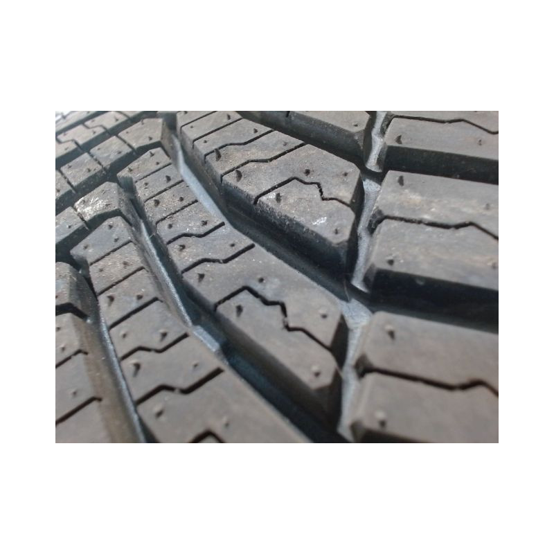 Paire de pneus APLUS AS909 185 55 15 82 V