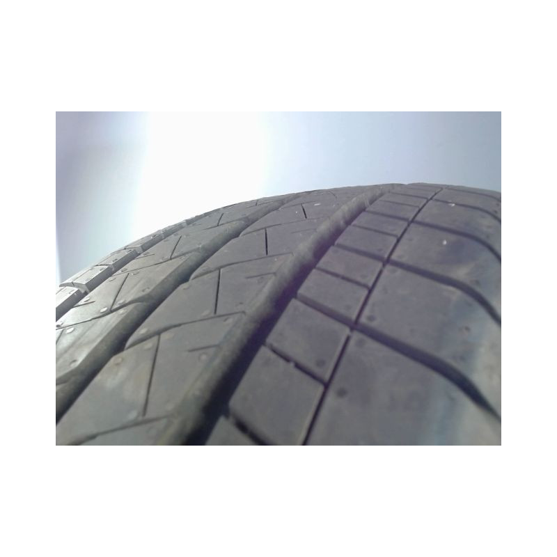 Pneu BRIDGESTONE DURAVIS 205 65 15 107 T