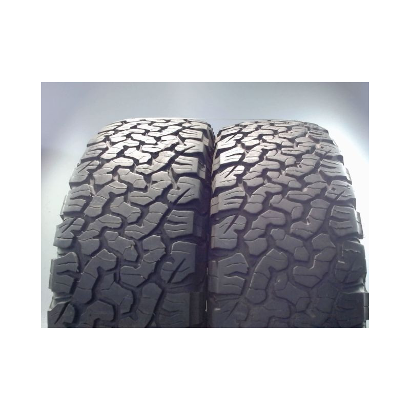Paire de pneus BF GOODRICH ALL-TERRAIN T/A 325 50 15 109 S