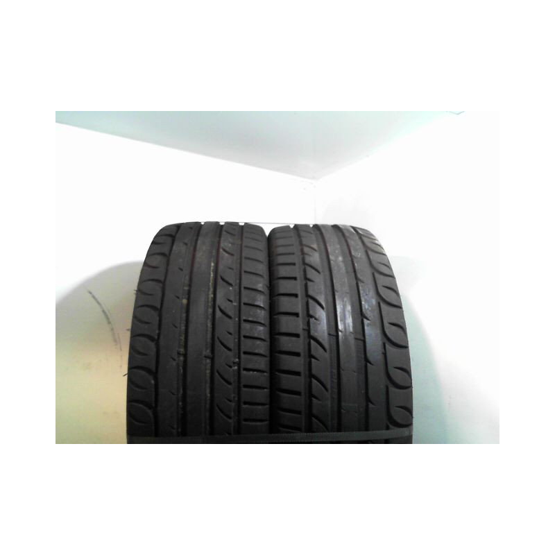 Paire de pneus RIKEN UHP ULTRA HIGT PERFORMANCE 205 45 17 88 V