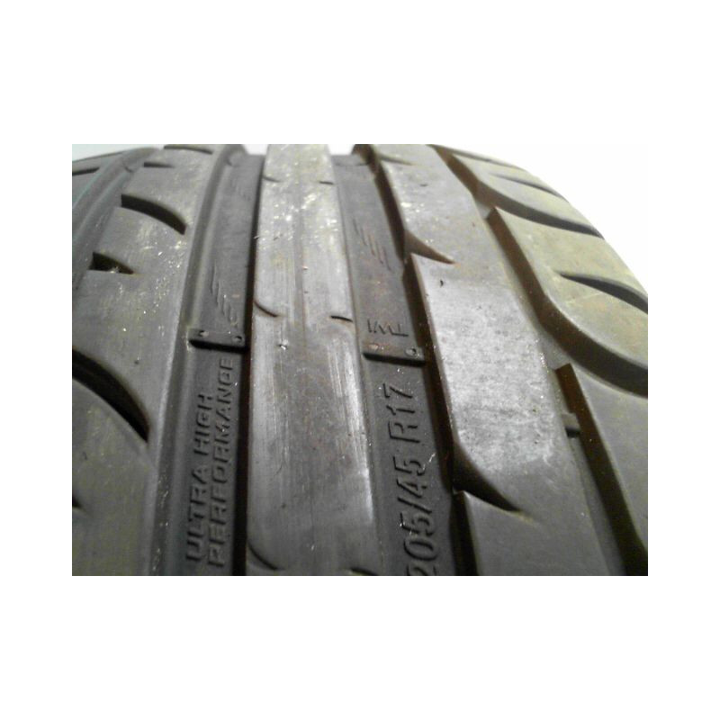 Paire de pneus RIKEN UHP ULTRA HIGT PERFORMANCE 205 45 17 88 V