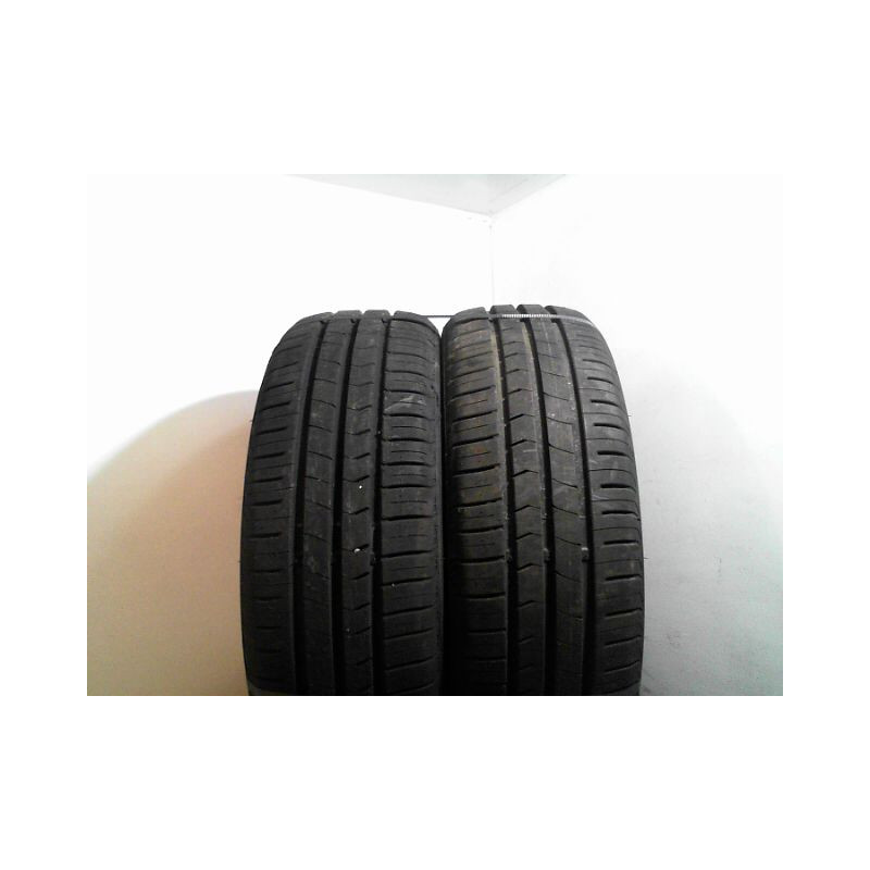 Paire de pneus TRACMAX XPRIVILO TX2 185 55 15 82 V