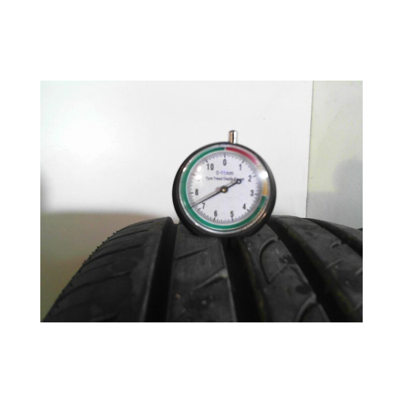 Paire de pneus NEXEN N FERA SU4 215 45 18 93 W