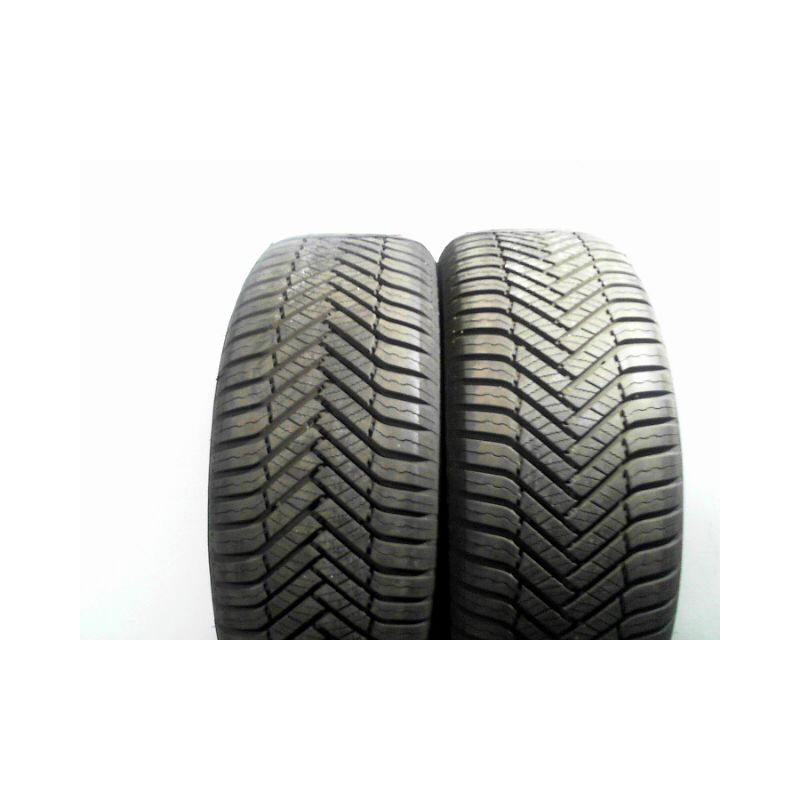 Paire de pneus NORAUTO 4 SEASONS 2 215 55 16 97 V