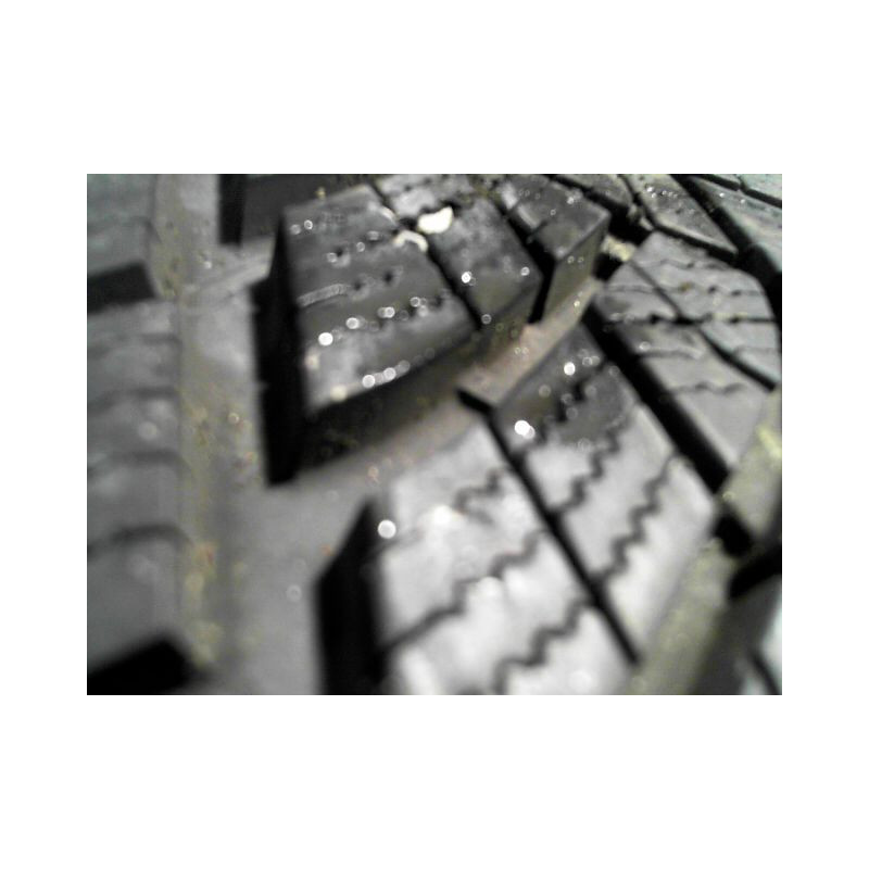 Paire de pneus GOOD YEAR ULTRA GRIP PERFORMANCE 215 55 18 99 V