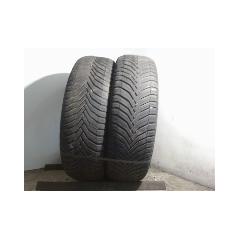 Paire de pneus MICHELIN CROSSCLIMATE 2 205 60 16 96 H