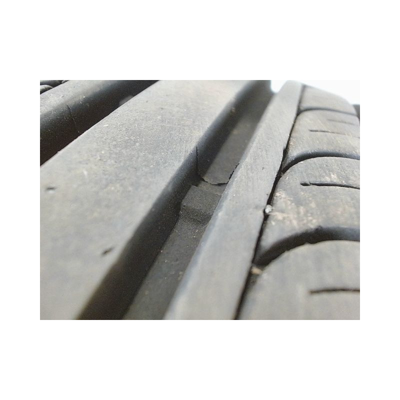 Paire de pneus ROVELO RHP 780 P 195 50 15 82 V