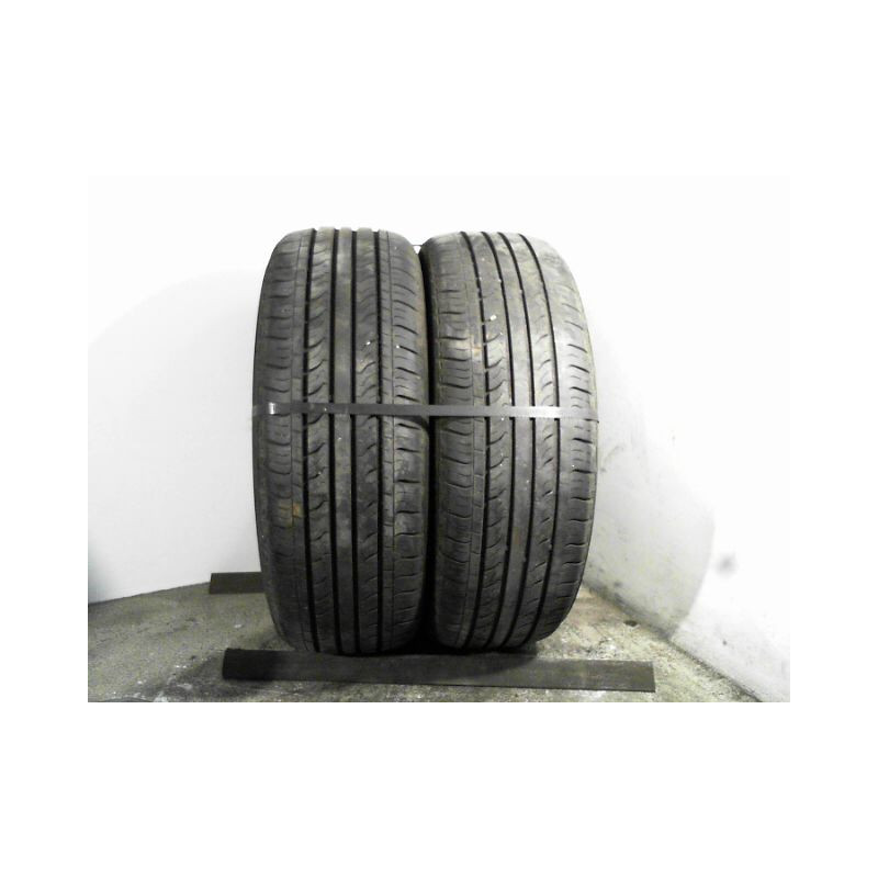 Paire de pneus ROVELO RHP 780 195 55 16 87 V