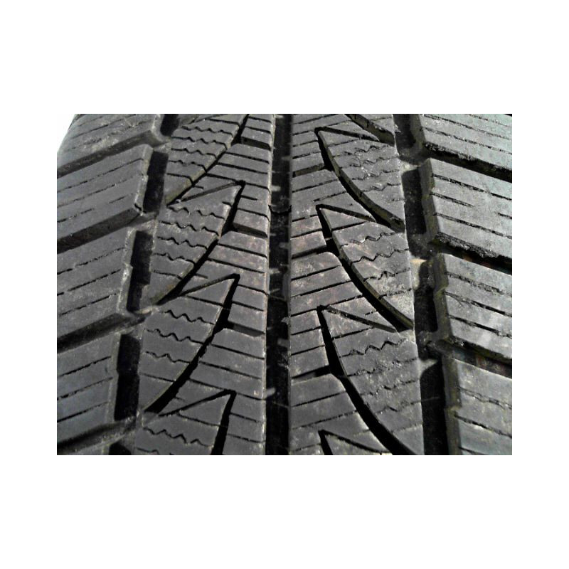 Paire de pneus FEU VERT EFFICIENCY ALL SEASON 215 55 16 97 V