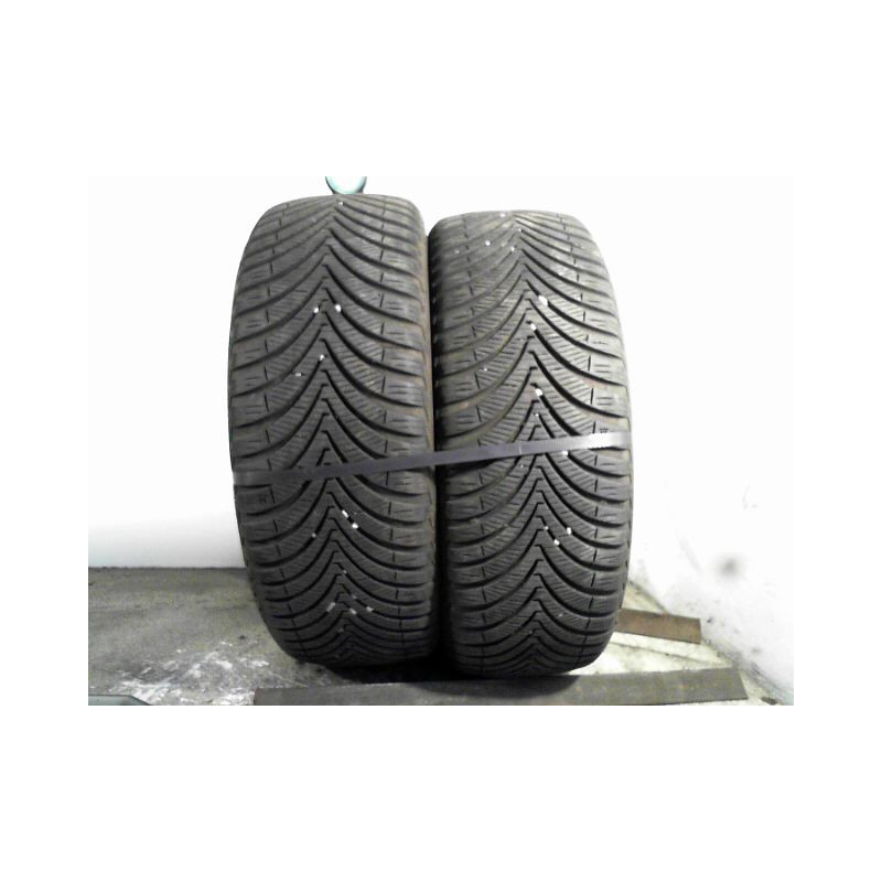 Paire de pneus KUMHO SOLUS 4S HA32 185 55 15 86 H