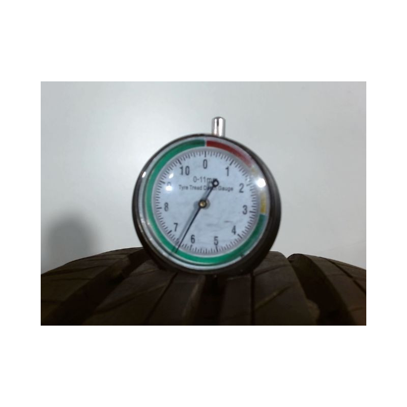 Paire de pneus CONTINENTAL ULTRA CONTACT 185 60 14 82 H