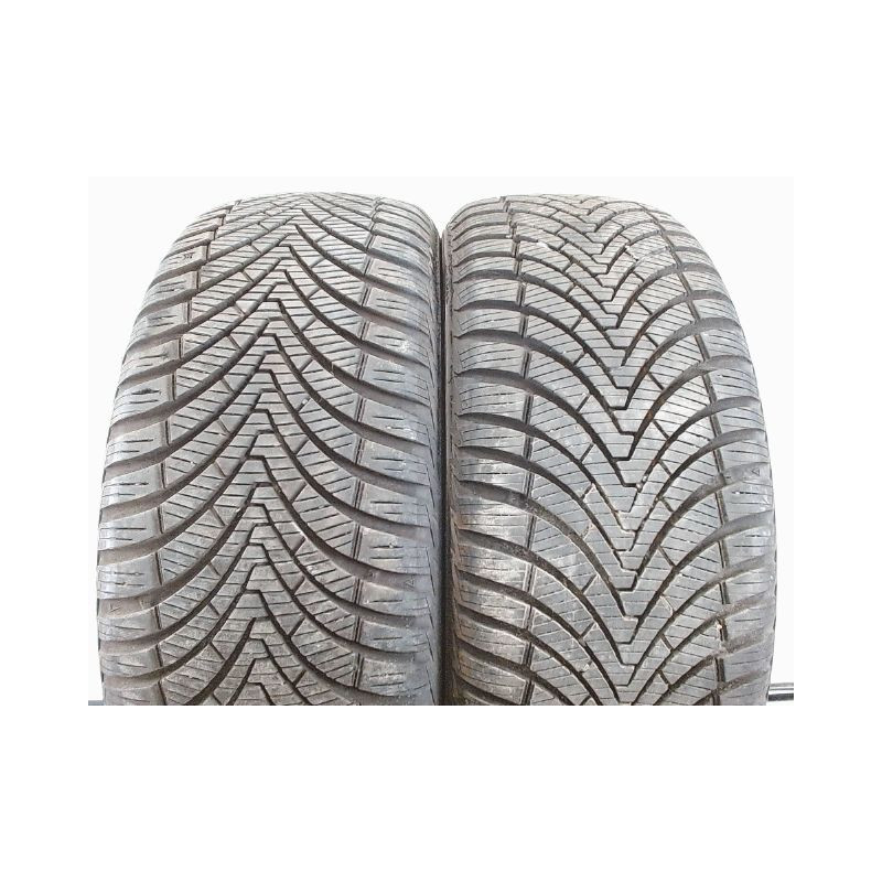 Paire de pneus KUMHO SOLUS 4S HA32 205 55 16 91 H