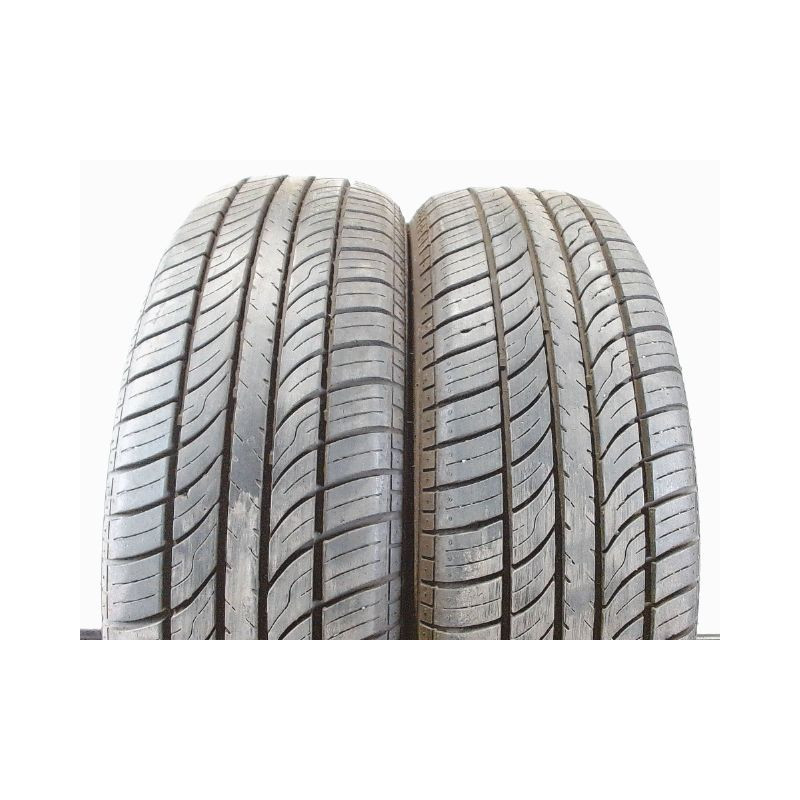 Paire de pneus ROVELO RHP 780 175 65 14 82 T