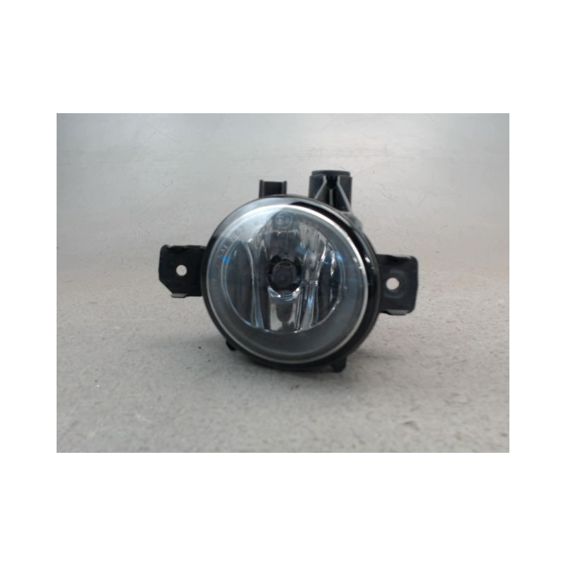 PHARE ANTIBROUILLARD AVANT DROIT B.M.W. X3