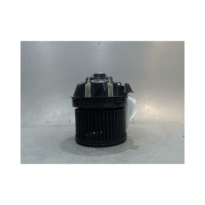 MOTEUR VENTILATEUR CHAUFFAGE PEUGEOT 207