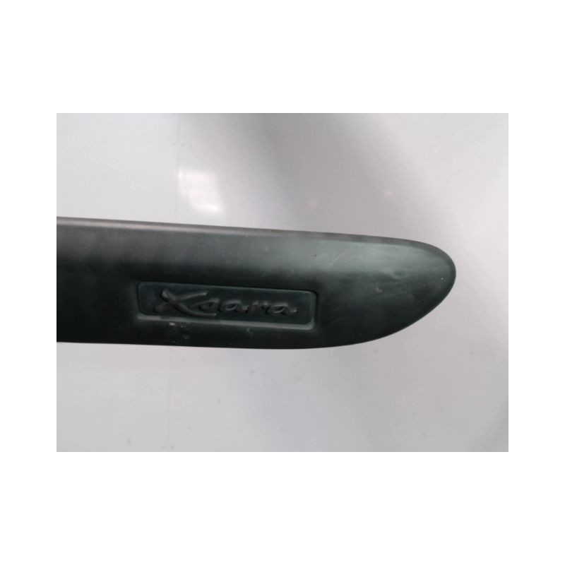 PROTECTION PORTE AVANT DROIT CITROEN XSARA 2000-