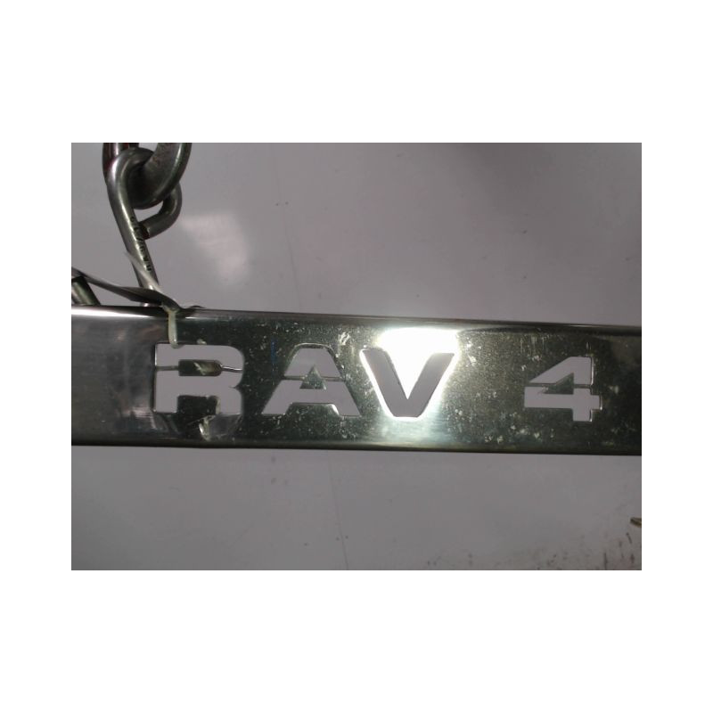 PROTECTION PARE-CHOC AVANT TOYOTA RAV4 2003-