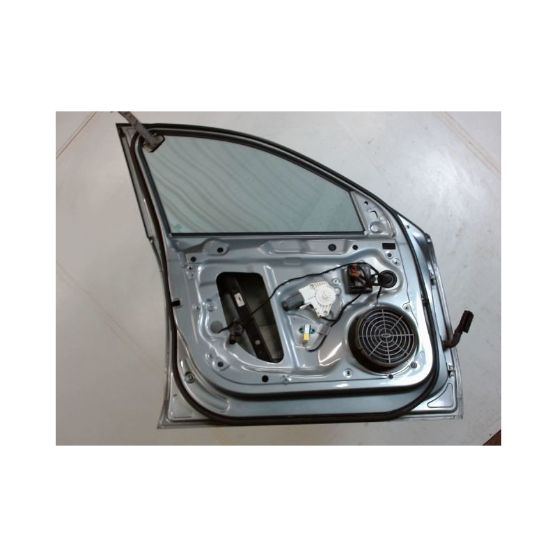 PORTE AVANT GAUCHE AUDI A4