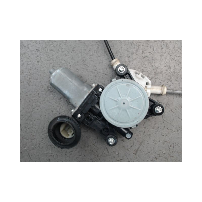 MECANISME LEVE-GLACE AVANT DROIT SUZUKI SWIFT