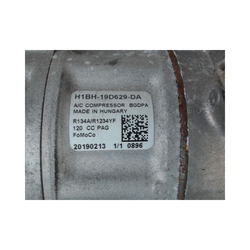 COMPRESSEUR AIR CONDITIONNE FORD FIESTA