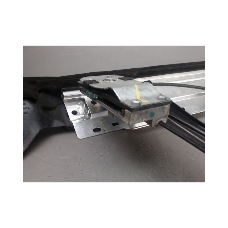 MECANISME LEVE-GLACE AVANT DROIT MINI MINI