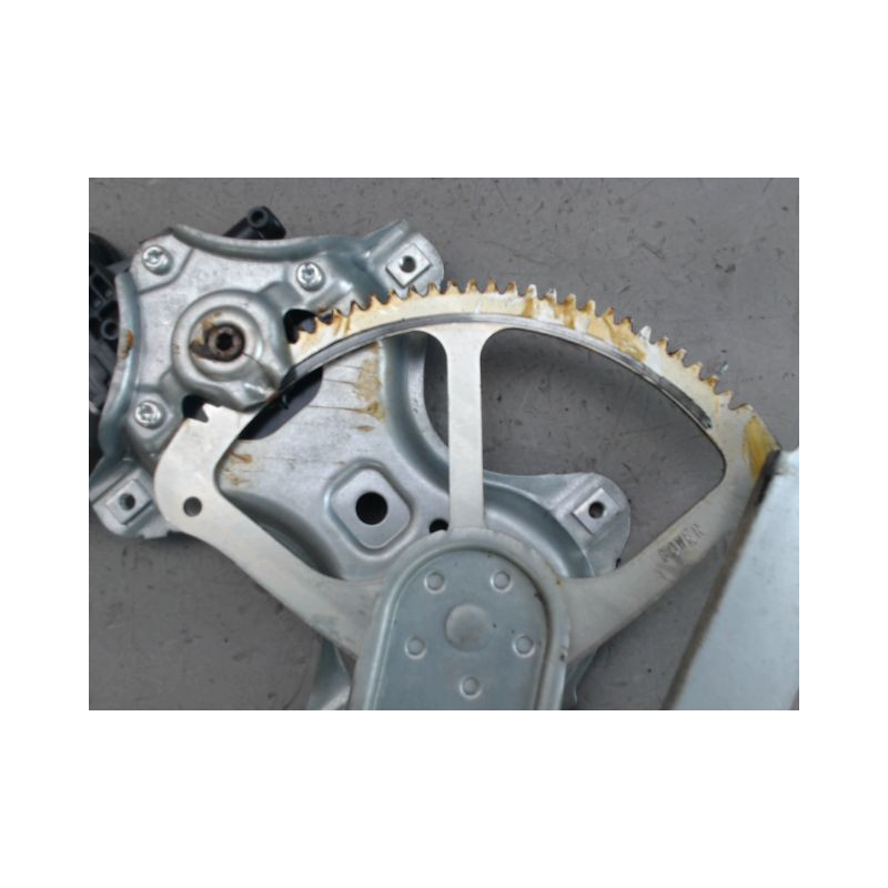 MECANISME LEVE-GLACE AVANT DROIT TOYOTA YARIS