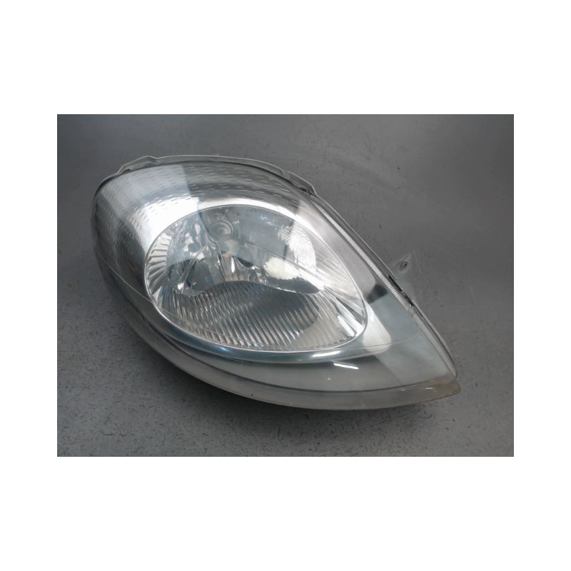 PHARE DROIT RENAULT TRAFIC