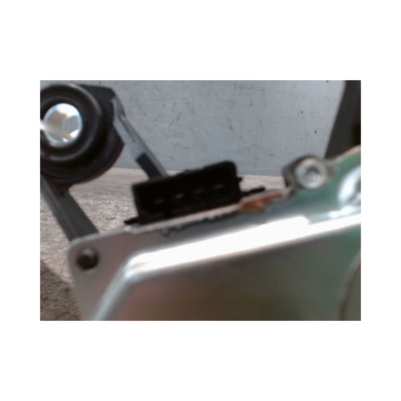 MOTEUR ESSUIE-GLACE ARRIERE AUDI A4 2004-