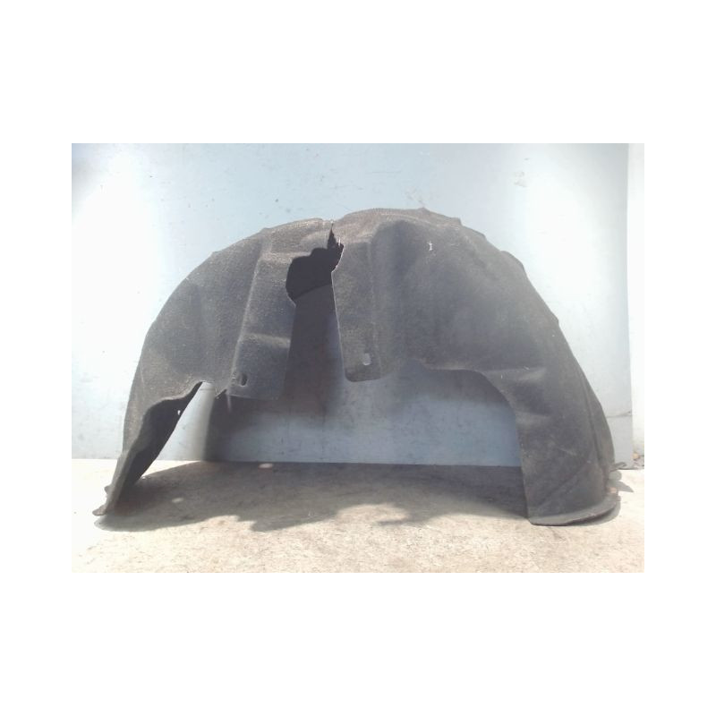 PARE-BOUE ARRIERE GAUCHE AUDI A4 2004-