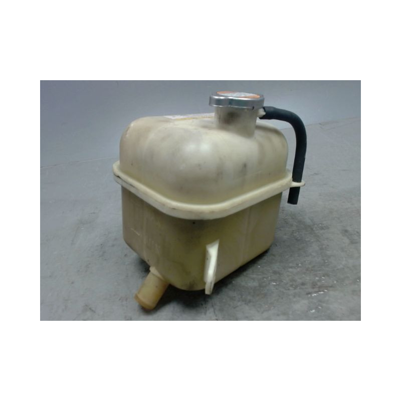 VASE EXPANSION HYUNDAI TUCSON 1  DIESEL